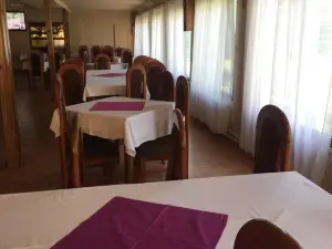 Pensiune Restaurant Casa Sofia