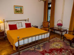 Hotel Grand