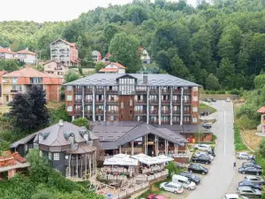 Vlasinsko Jezero Vila Best