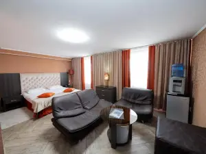 Ostrov Hotel