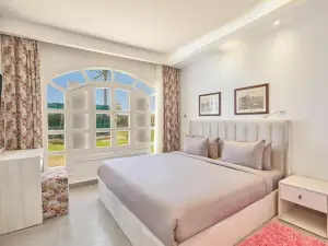 Le Royal Marina Hotel