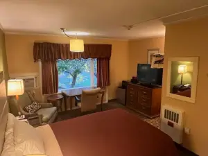 Arbor Inn Motor Lodge - Weymouth