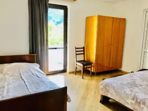 Zviad Guest House