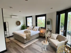 Boutique Hotel Le•Bar