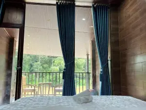 Floor River View