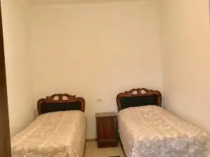 Ana-Maria Bnb