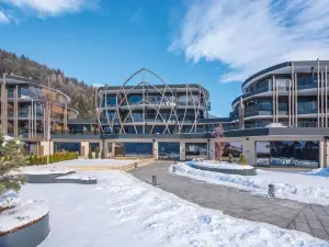 Leitgam Luxury Hotel for Two