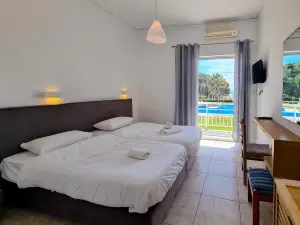 Glyfa Beach Hotel