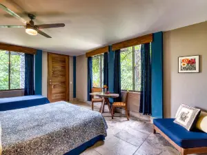 Ananda Guesthouse