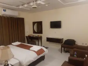 Hotel Executive Lodge