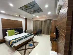 Hotel Surbhi Palace Gadarwara