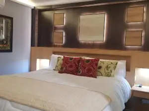 Hotel Mont Suite-Mte. Aguila