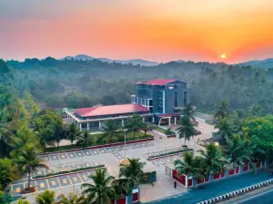 Hotel Aaradhya Adorer