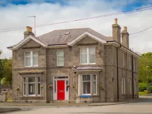 Aden House Bed and Breakfast