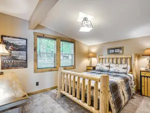 Quiet Lakefront Conover Cabin Near Atv Trails