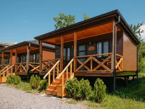 Chateau Ateni Cottages
