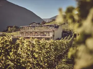 Haller Suites & Restaurant