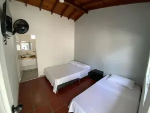 LA VARIANTE 호텔