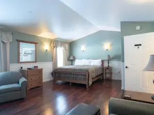 Swift River Suites