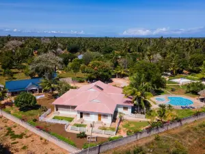 Gabsgate Resort