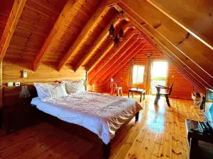 Be-Taam Ahava Suites