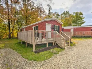 Cassopolis Cabin Close to Parks and Fishing!