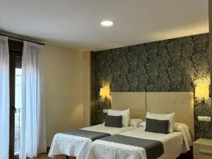 Hotel Molina Real