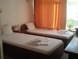 Family Hotel Rositsa