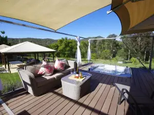 Tuckers Retreat