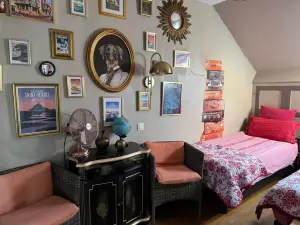 Aggarthi Bed and Breakfast