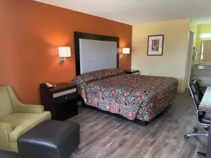 Liberty Inn - Collins