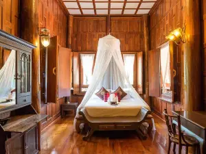 Ayutthaya Retreat