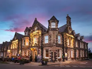 The Victoria Hotel