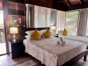 Hotel Villas de la Colina