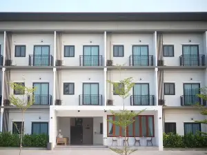 Thezen Hotel