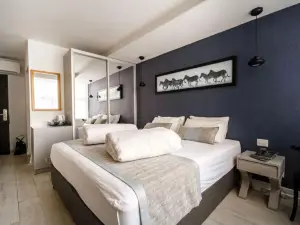 Kikar Boutique Hotel