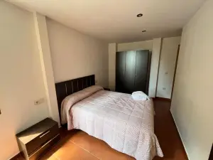 Apartamentos Raíces
