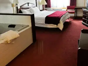 Voyageur Inn and Conference Center