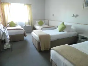 Orana Windmill Motel