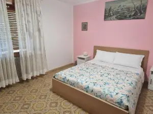 B&B Nina