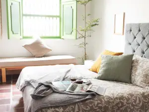 La Liebre Bed and Breakfast