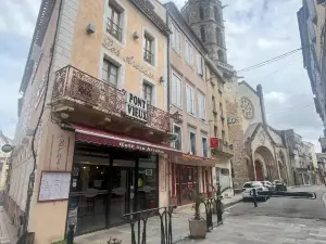Hôtel Restaurant les Arcades
