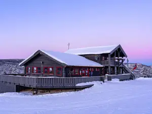 Active Adventure Base - Apartment & Lavvo, Dagali Fjellpark