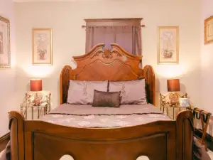 The Wolf Manor