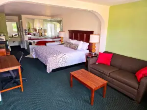 Garden Inn and Suites Near Callaway Gardens Pine Mountain
