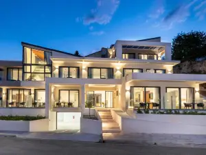CITY HILL LUXURY APARTMENTS