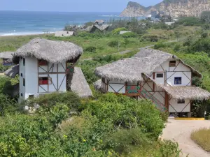 Azuluna Ecolodge