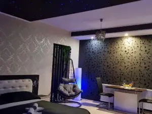 Glamour Wellness Apartments