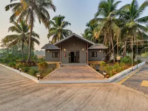 Hotel Aaradhya Adorer