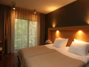Dirhami Guesthouse